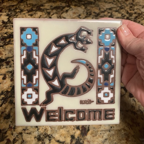 Vintage Earthtones Hand Glazed Decorative Ceramic Lizard Tile/Trivet - Picture 1 of 4